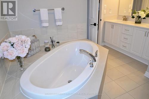 1107 Woodhaven Drive, Kingston, ON - Indoor Photo Showing Bathroom