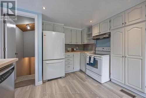 5105 Battersea Road, South Frontenac, ON - Indoor Photo Showing Kitchen