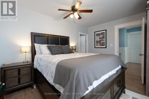 5105 Battersea Road, South Frontenac, ON - Indoor Photo Showing Bedroom