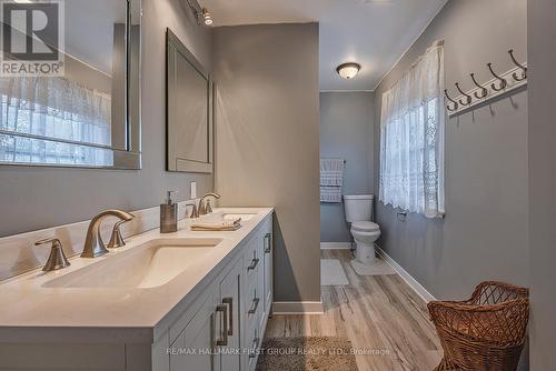 5105 Battersea Road, South Frontenac, ON - Indoor Photo Showing Bathroom