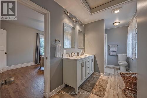 5105 Battersea Road, South Frontenac, ON - Indoor Photo Showing Bathroom