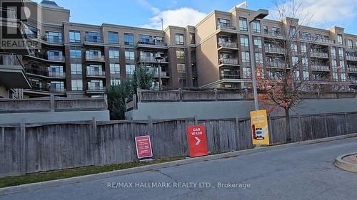 606 - 540 Bur Oak Avenue, Markham, ON - Outdoor With Facade