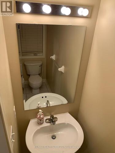 6 Bales Drive, Brampton, ON - Indoor Photo Showing Bathroom