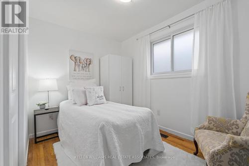 67 Moore Park Crescent, Halton Hills, ON - Indoor Photo Showing Bedroom