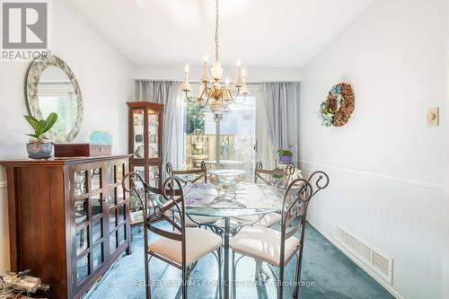 64 - 5475 Lakeshore Road, Burlington, ON - Indoor Photo Showing Dining Room