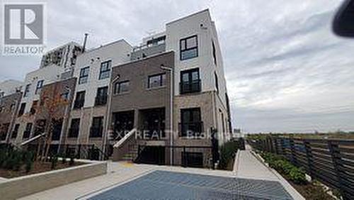 302 - 349 Wheat Boom Drive, Oakville, ON - Outdoor