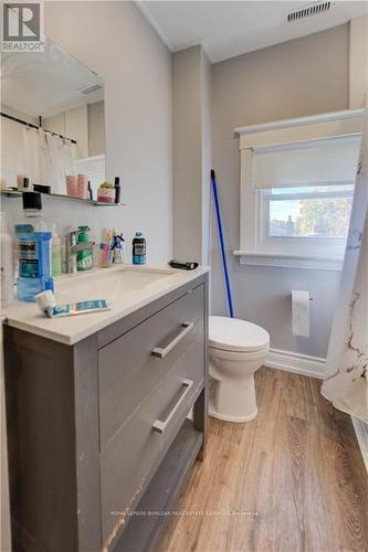 79 Lowell Avenue, St. Catharines, ON - Indoor Photo Showing Bathroom