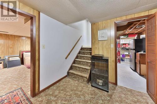 218 North Shore Boulevard W, Burlington, ON - Indoor Photo Showing Other Room