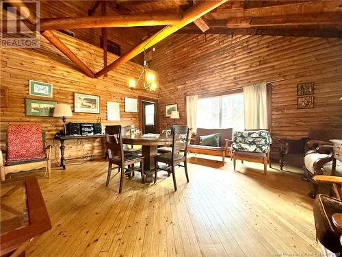 - Maple Leaf Lodge, Blackville, NB 