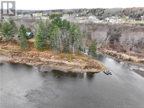 - Maple Leaf Lodge, Blackville, NB 