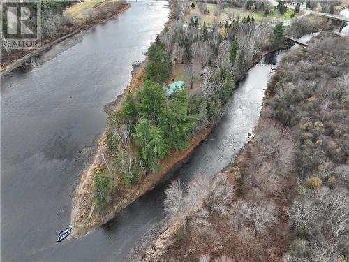 - Maple Leaf Lodge, Blackville, NB 