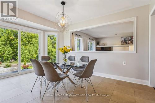 10011 Hume Court, Halton Hills, ON - Indoor Photo Showing Dining Room