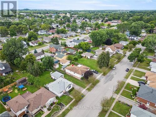 98 Ost Avenue, Port Colborne (877 - Main Street), ON 