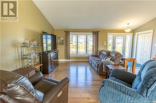 22 Samantha, Sackville, NB - Indoor Photo Showing Living Room