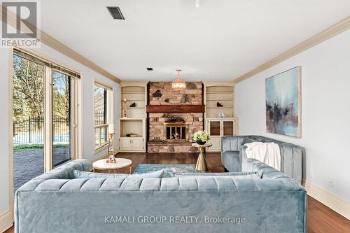 1182 Kingdale Road, Newmarket, ON - Indoor Photo Showing Living Room With Fireplace