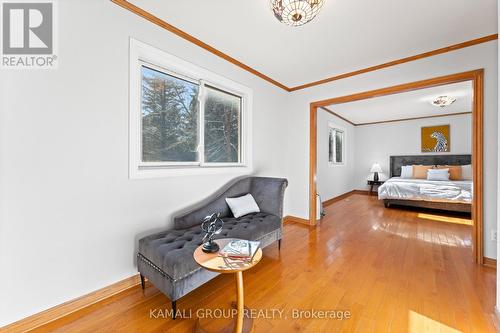 1182 Kingdale Road, Newmarket, ON - Indoor Photo Showing Bedroom