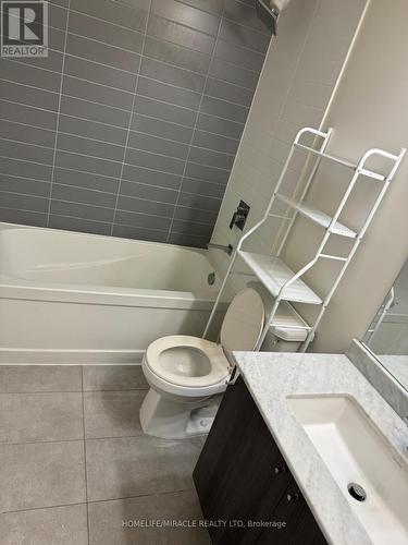 4206 - 4011 Brickstone Mews, Mississauga, ON - Indoor Photo Showing Bathroom