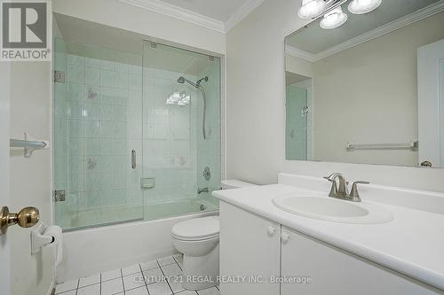 6922 Yarrow Avenue, Mississauga, ON - Indoor Photo Showing Bathroom