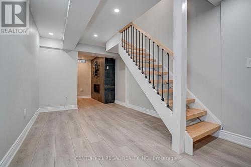 6922 Yarrow Avenue, Mississauga, ON - Indoor Photo Showing Other Room