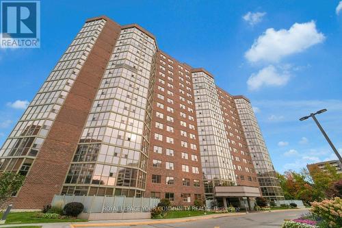 309 - 20 Baif Boulevard, Richmond Hill, ON - Outdoor With Facade