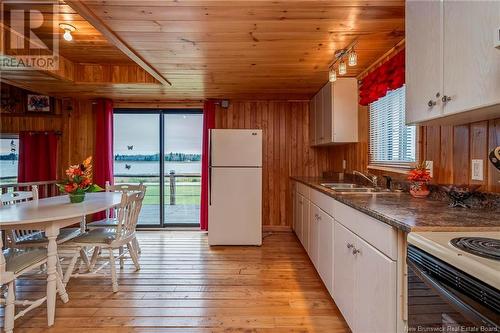 416 Bas-De-L'Allee Road, Richibouctou-Village, NB - Indoor Photo Showing Kitchen With Double Sink