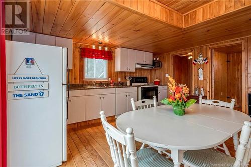 416 Bas-De-L'Allee Road, Richibouctou-Village, NB - Indoor Photo Showing Dining Room