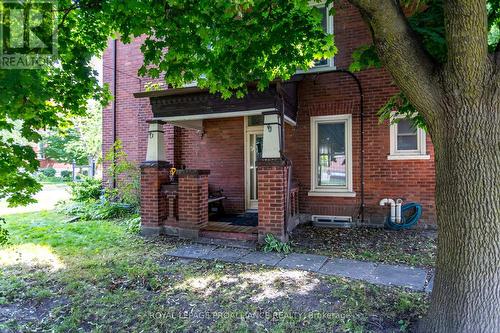 105 Aylmer Street S, Peterborough (Downtown), ON - Outdoor