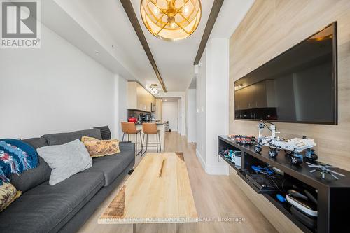 704 - 145 Columbia Street, Waterloo, ON - Indoor Photo Showing Living Room