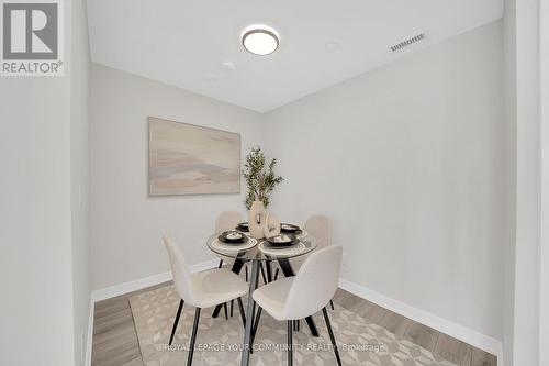 611 - 15 Ellerslie Avenue, Toronto, ON - Indoor Photo Showing Dining Room