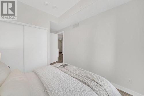 611 - 15 Ellerslie Avenue, Toronto, ON - Indoor Photo Showing Bedroom