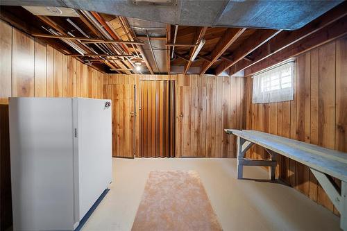 247 Smithfield Avenue, Winnipeg, MB - Indoor Photo Showing Basement