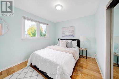 39 Stanwood Crescent, Toronto, ON - Indoor Photo Showing Bedroom