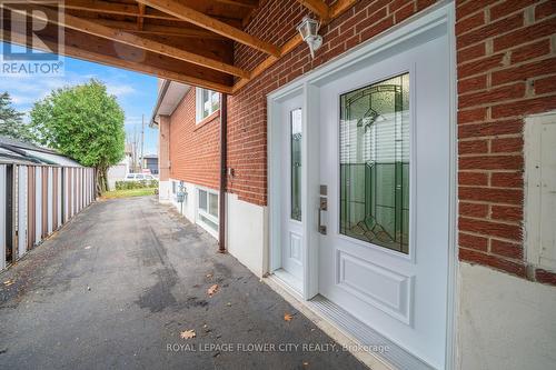 39 Stanwood Crescent, Toronto, ON - Outdoor With Exterior