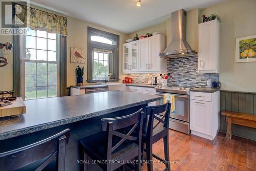 7 Drummond Street, Rideau Lakes, ON - Indoor Photo Showing Kitchen