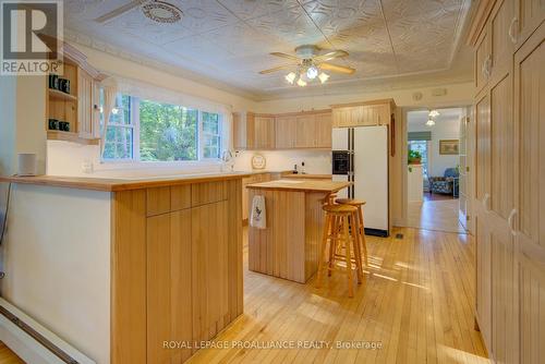 2216 Althorpe Road, Tay Valley, ON - Indoor Photo Showing Kitchen