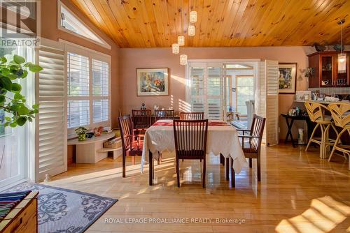 174 Mcnally'S Lane, Rideau Lakes, ON - Indoor Photo Showing Dining Room