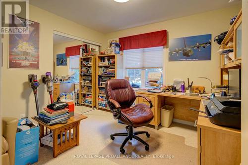 174 Mcnally'S Lane, Rideau Lakes, ON - Indoor Photo Showing Office