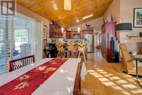 174 Mcnally'S Lane, Rideau Lakes, ON - Indoor Photo Showing Dining Room