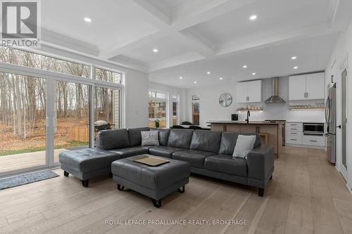 1441 Remington Avenue, Kingston (City Northwest), ON - Indoor Photo Showing Living Room