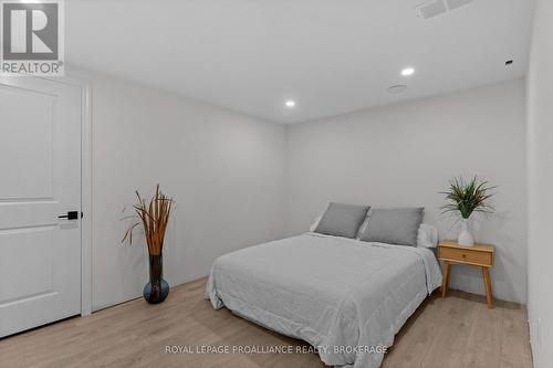 1441 Remington Avenue, Kingston (City Northwest), ON - Indoor Photo Showing Bedroom