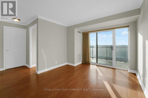 1122 - 18 Mondeo Drive, Toronto, ON - Indoor Photo Showing Other Room