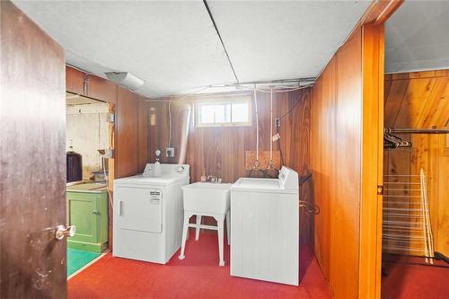 657 Prince Rupert Avenue, Winnipeg, MB - Indoor Photo Showing Laundry Room