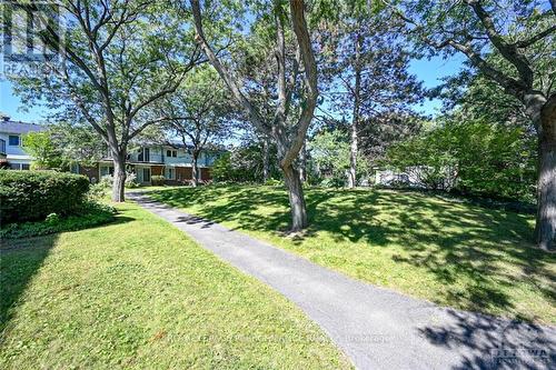 68 Ramsgate, Ottawa, ON - Outdoor