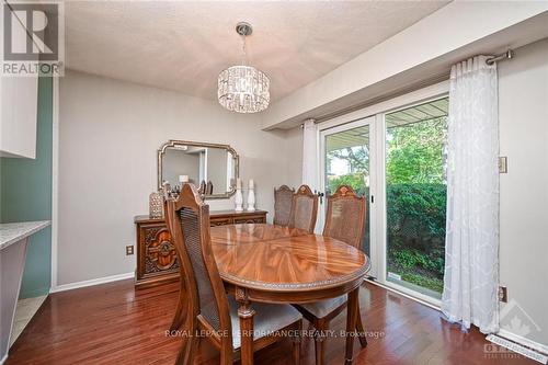 68 Ramsgate, Ottawa, ON - Indoor Photo Showing Dining Room