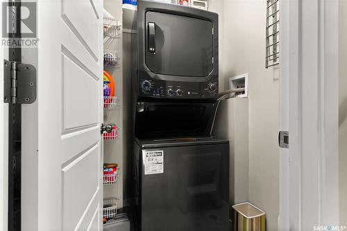 86 5230 Aerodrome Road, Regina, SK - Indoor Photo Showing Laundry Room