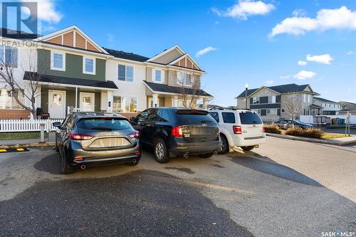 86 5230 Aerodrome Road, Regina, SK - Outdoor With Facade