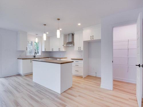 Overall view - 956 Rue St-Louis, Gatineau (Gatineau), QC - Indoor Photo Showing Kitchen