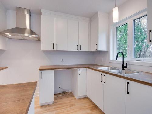 Cuisine - 958 Rue St-Louis, Gatineau (Gatineau), QC - Indoor Photo Showing Kitchen With Double Sink