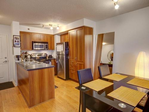 Kitchen - 803-1200 Rue St-Jacques, Montréal (Ville-Marie), QC - Indoor Photo Showing Kitchen