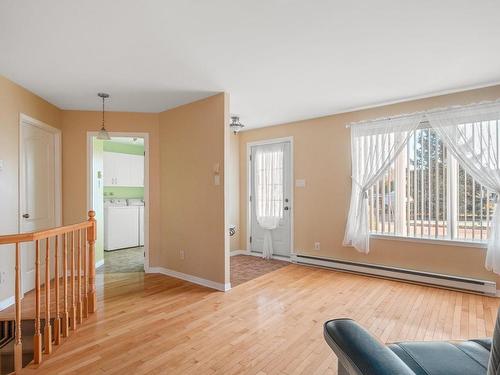 Living room - 75 Rue Du Chef-Claude-Sioui, Wendake, QC - Indoor Photo Showing Other Room